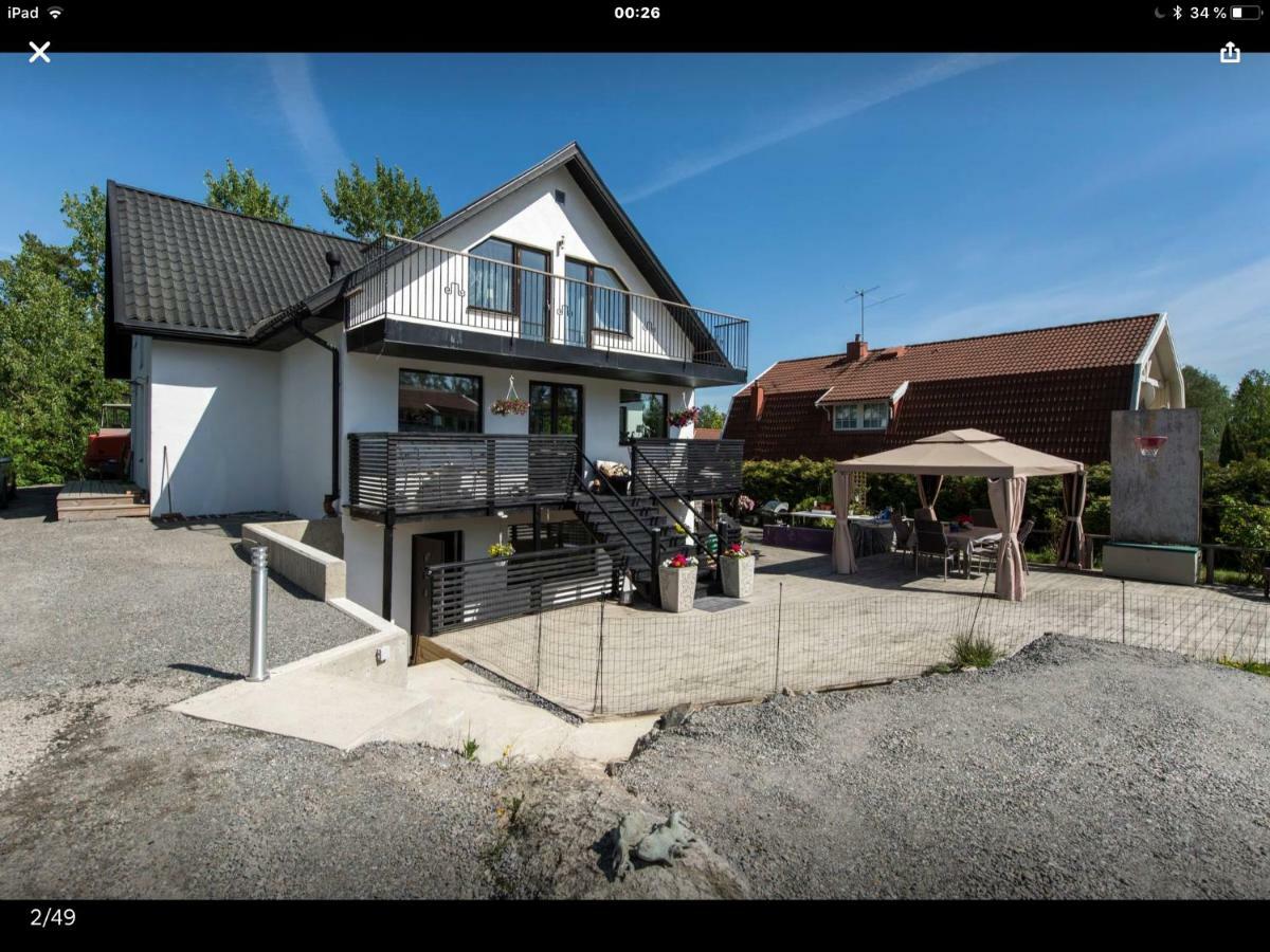 Lagenhet I Villa Pa Fornudden Tyreso Exterior photo